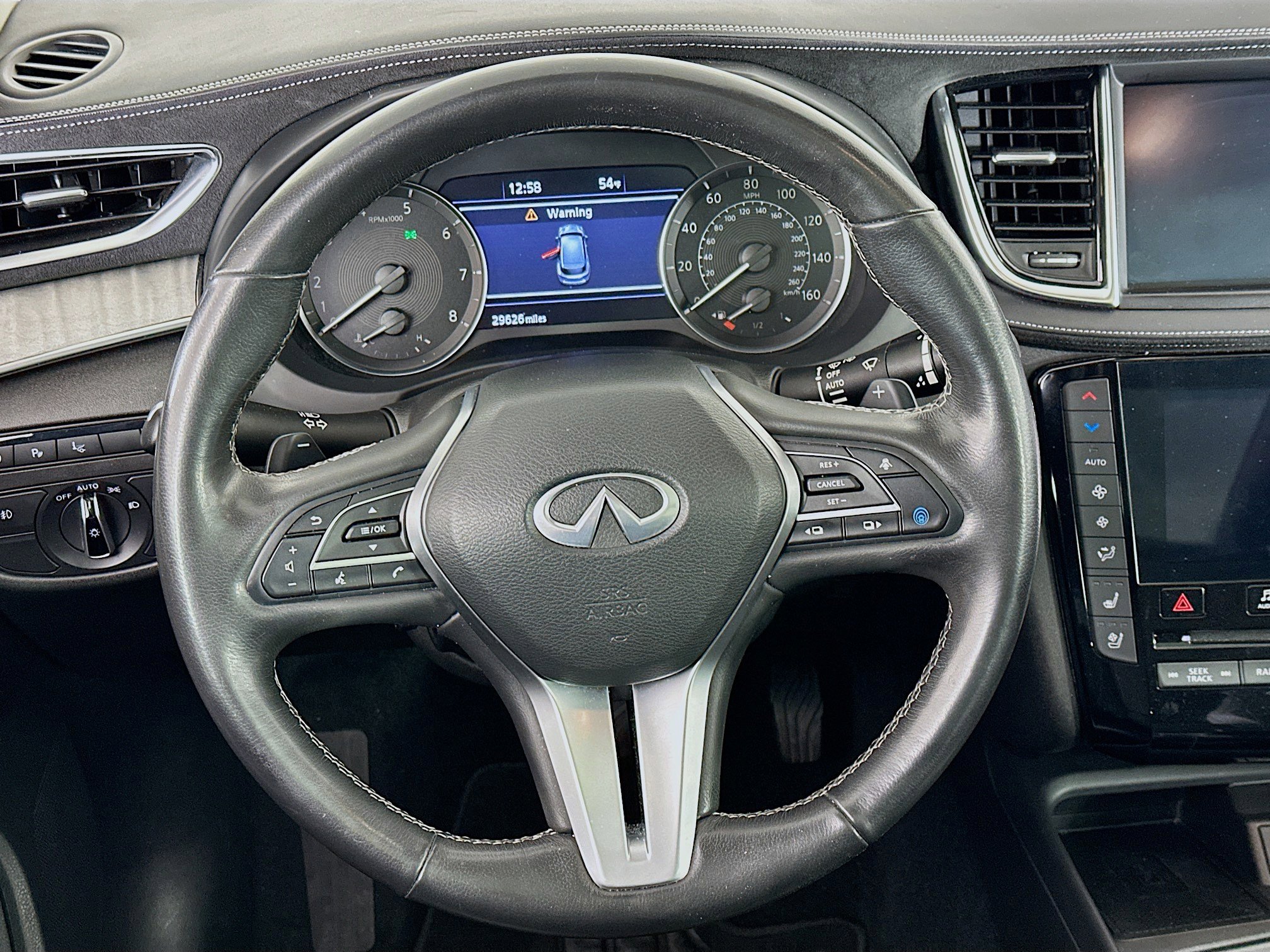 Used 2023 INFINITI QX50 Sensory image 18