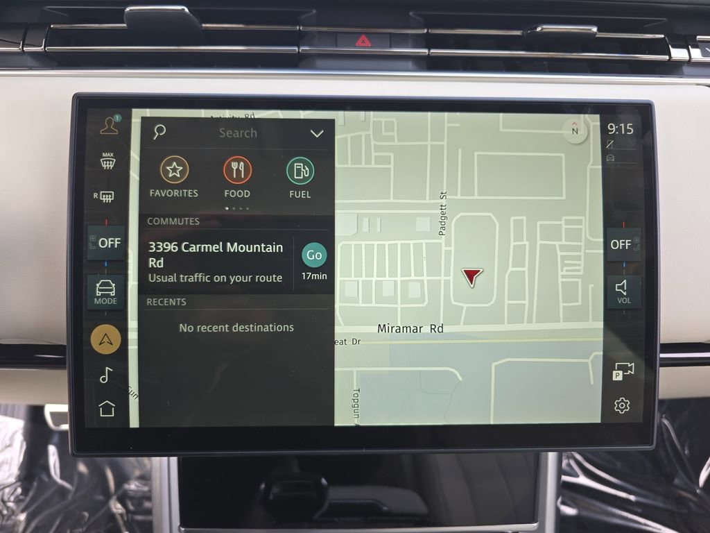Certified 2025 Land Rover Range Rover SE AWD/4WD image 23