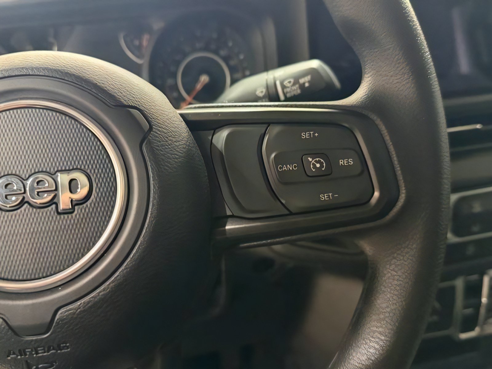New 2026 Jeep Gladiator Sport AWD/4WD image 40