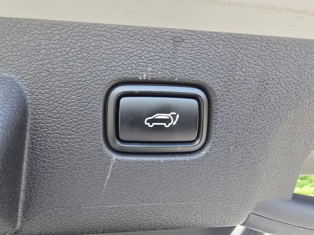 Used 2025 Kia Sportage X-Line w/ Premium Package AWD/4WD image 20