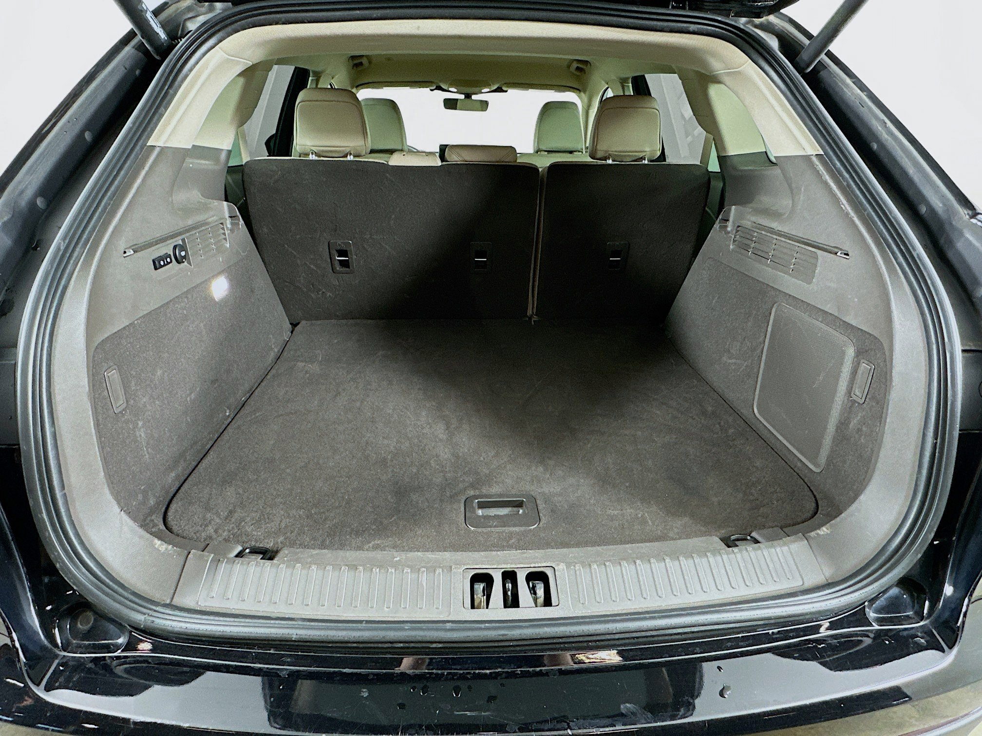 Used 2022 Lincoln Nautilus FWD w/ Premium Package image 28