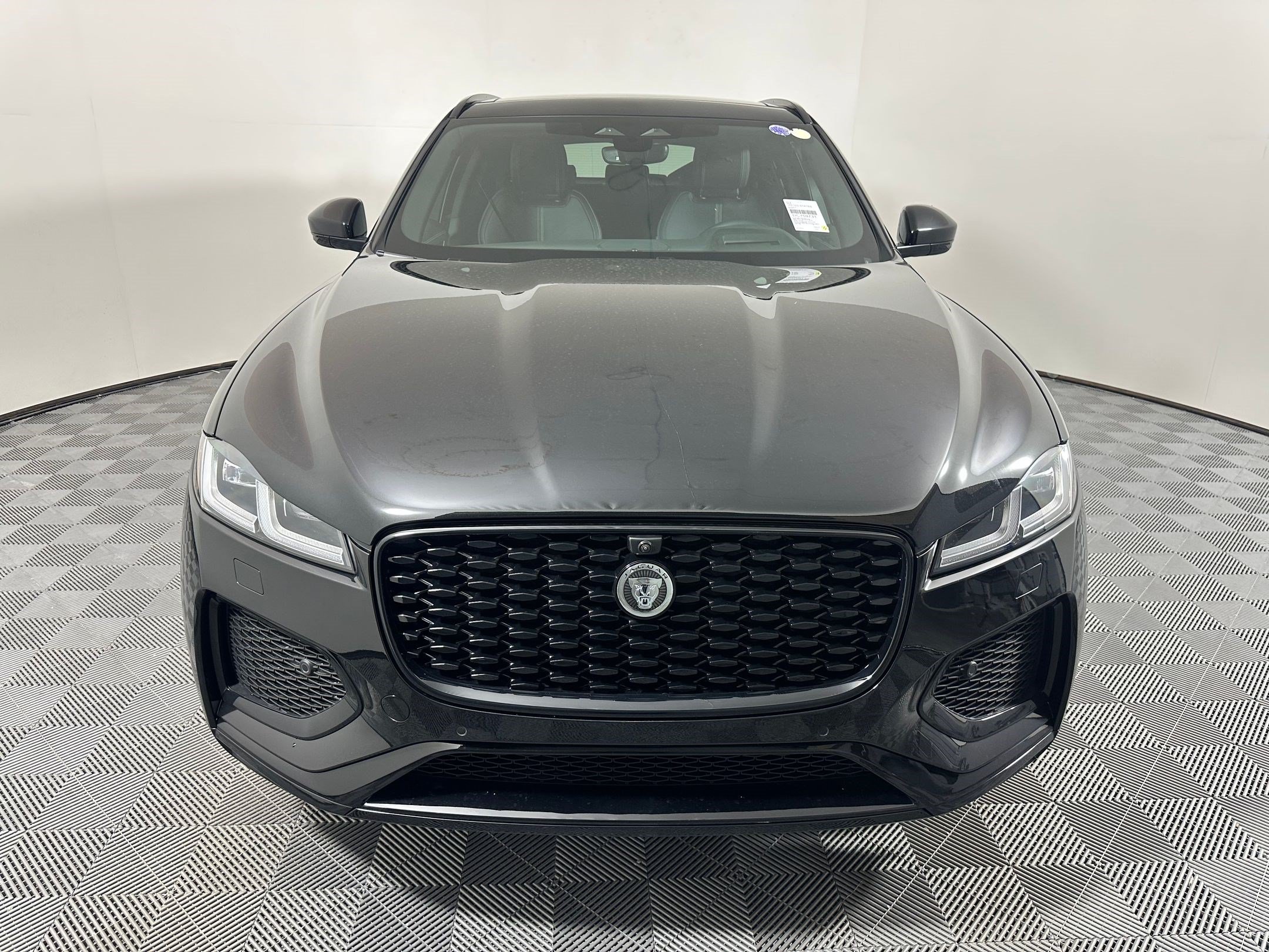 Used 2026 Jaguar F-PACE R-Dynamic S AWD/4WD image 5