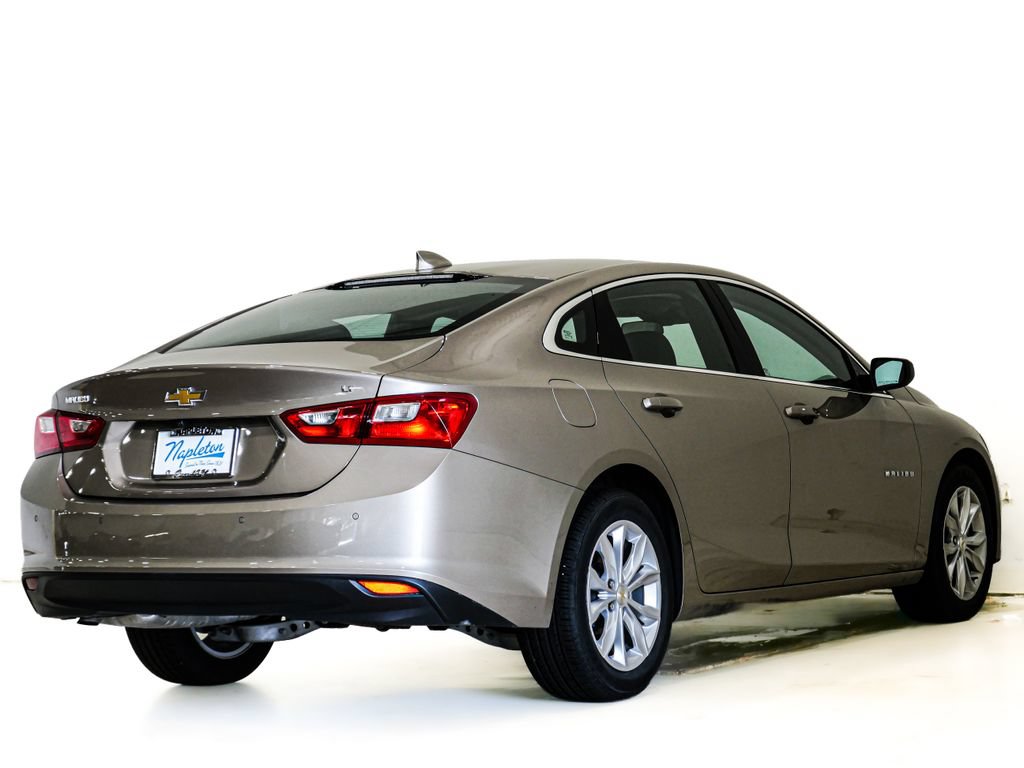 Used 2025 Chevrolet Malibu LT FWD image 6