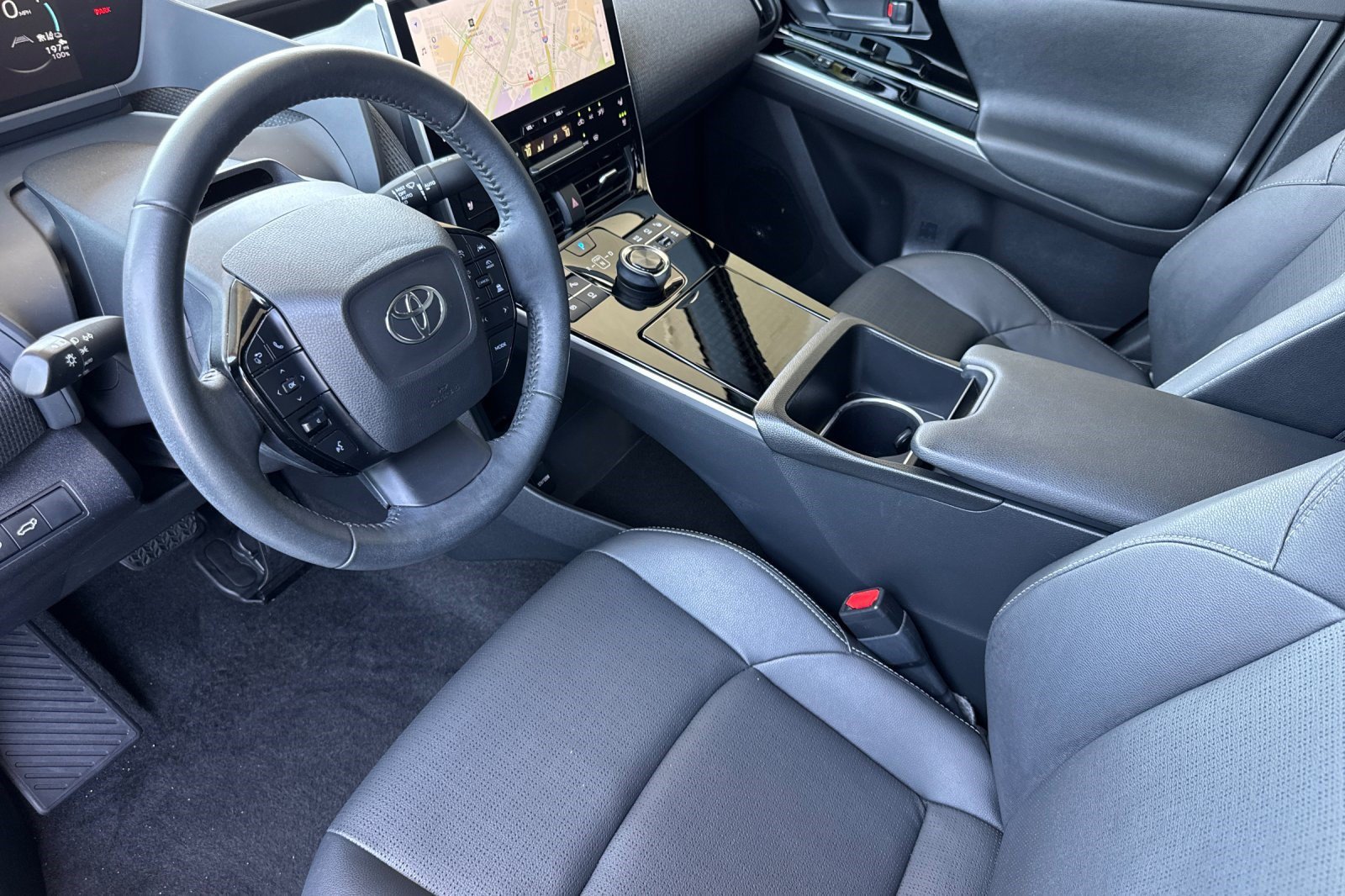 Certified 2024 Toyota bZ4X AWD w/ Weather Package image 4