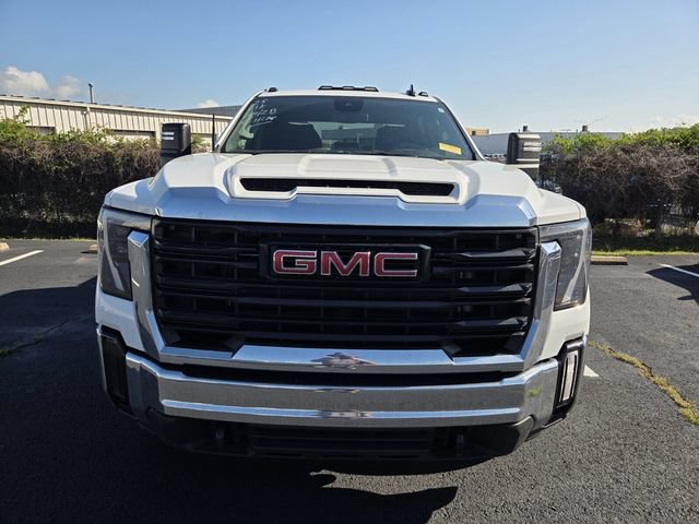 Used 2025 GMC Sierra 2500 Pro w/ Convenience Package AWD/4WD image 2