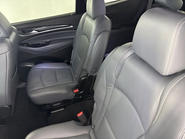 Used 2023 Buick Enclave Essence AWD/4WD image 24