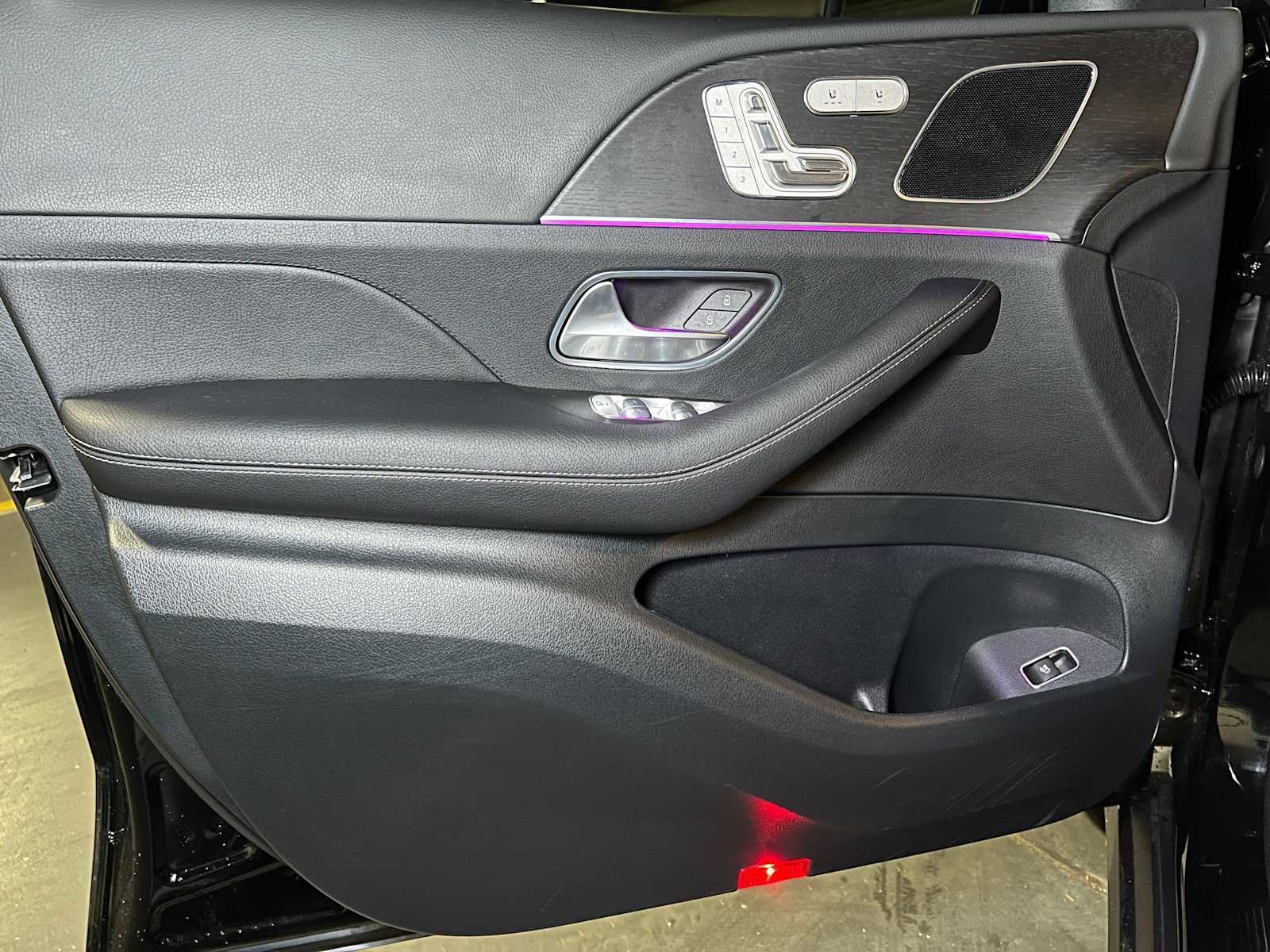 Used 2025 Mercedes-Benz GLE 350 4MATIC image 22