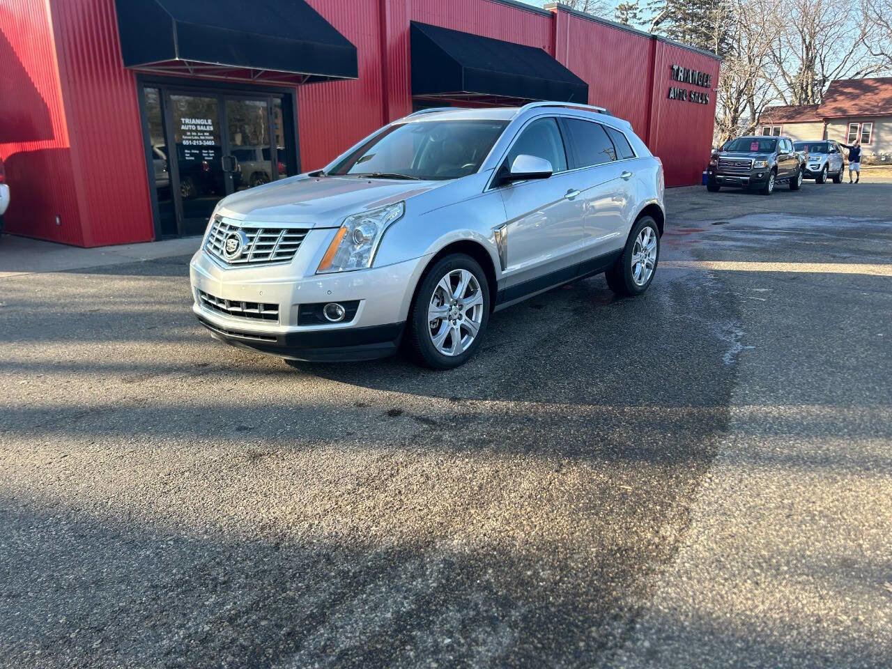 Used 2015 Cadillac SRX Premium AWD/4WD image 2