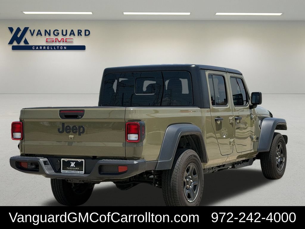 Used 2026 Jeep Gladiator Sport AWD/4WD image 9
