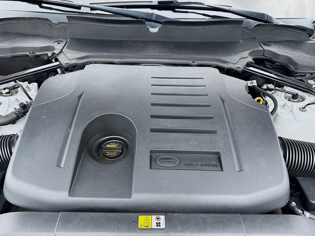 Used 2022 Land Rover Range Rover Westminster Edition image 32