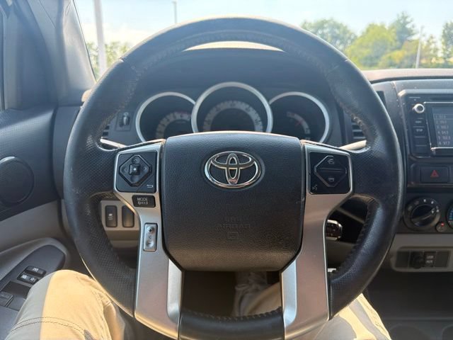 Used 2015 Toyota Tacoma PreRunner w/ Convenience Package RWD image 28