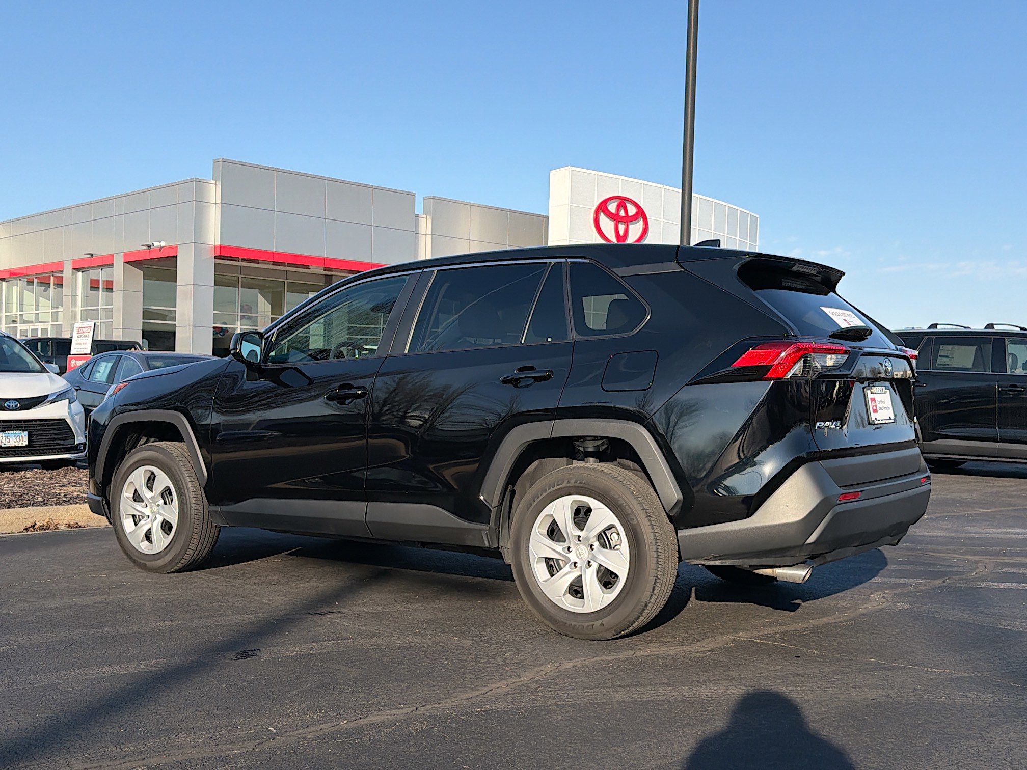Used 2024 Toyota RAV4 LE image 12