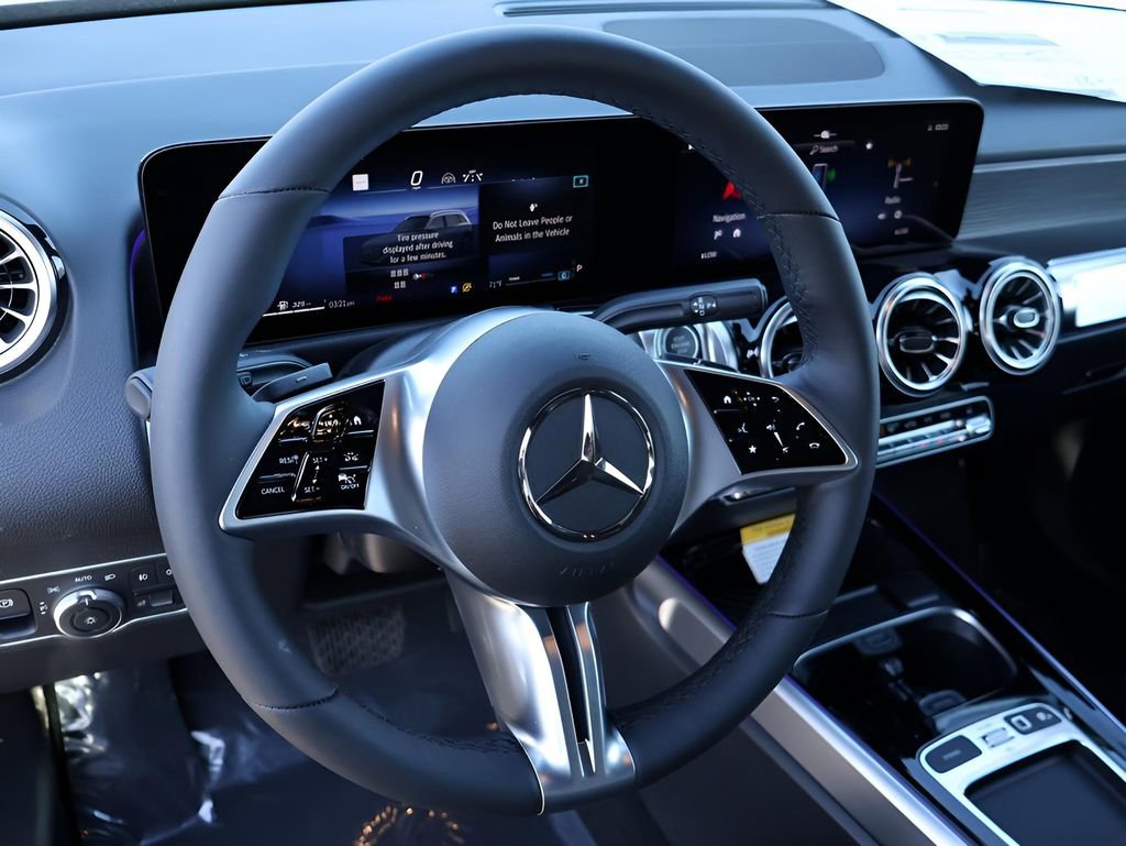 New 2026 Mercedes-Benz GLB 250 4MATIC image 35