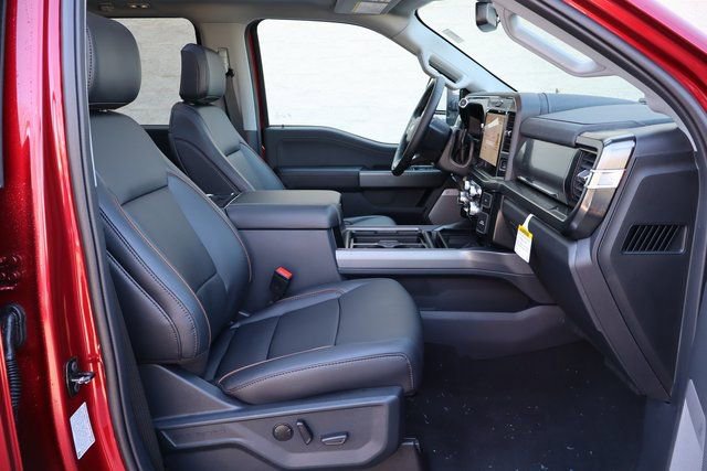 New 2026 Ford F250 Lariat w/ Chrome Package image 39