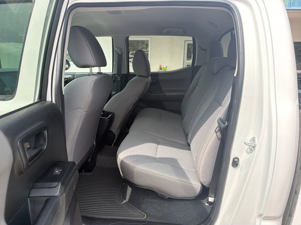 Used 2022 Toyota Tacoma SR image 16