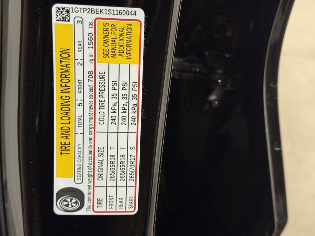 New 2025 GMC Canyon Elevation w/ Convenience Package image 21