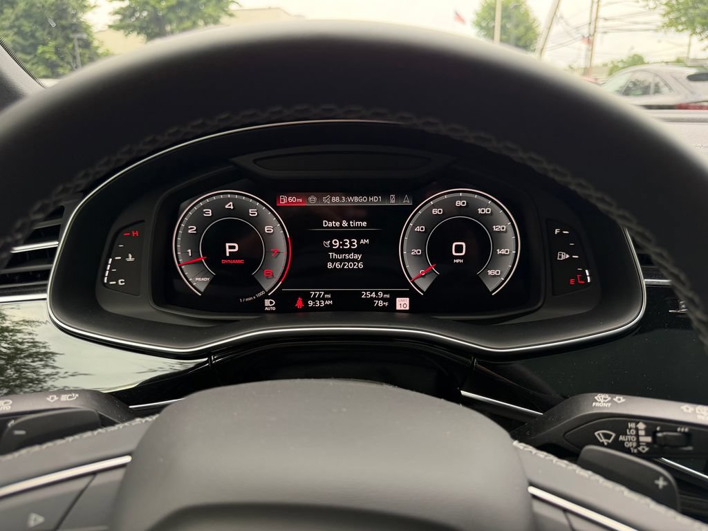 Used 2026 Audi Q8 Premium Plus AWD/4WD image 24