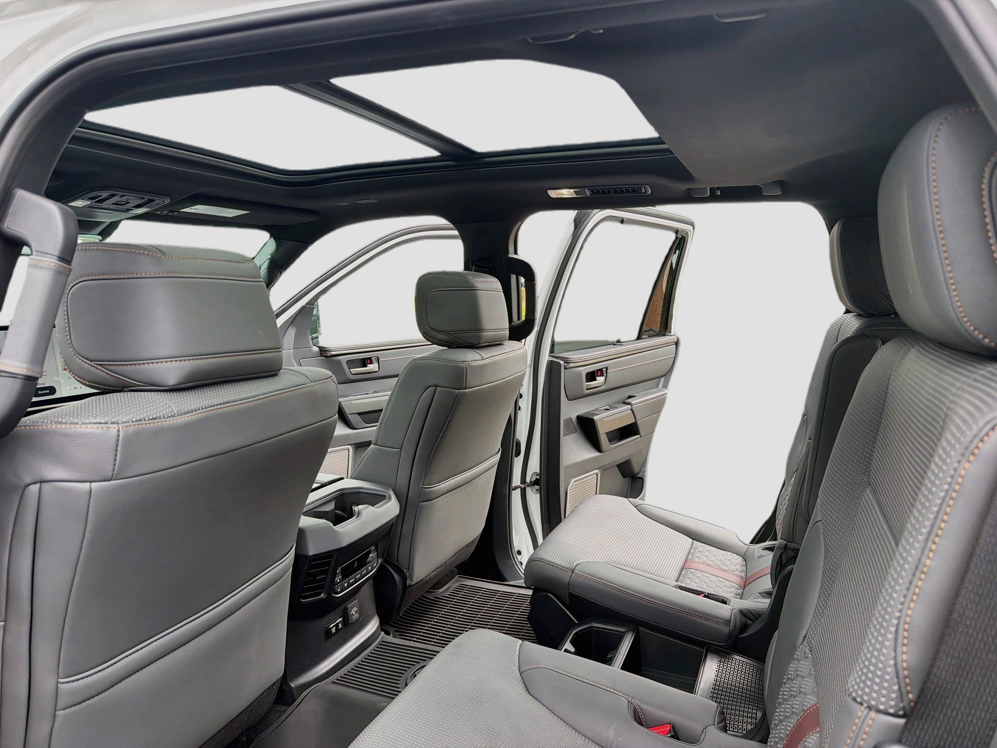 Certified 2026 Toyota Sequoia Capstone AWD/4WD image 6