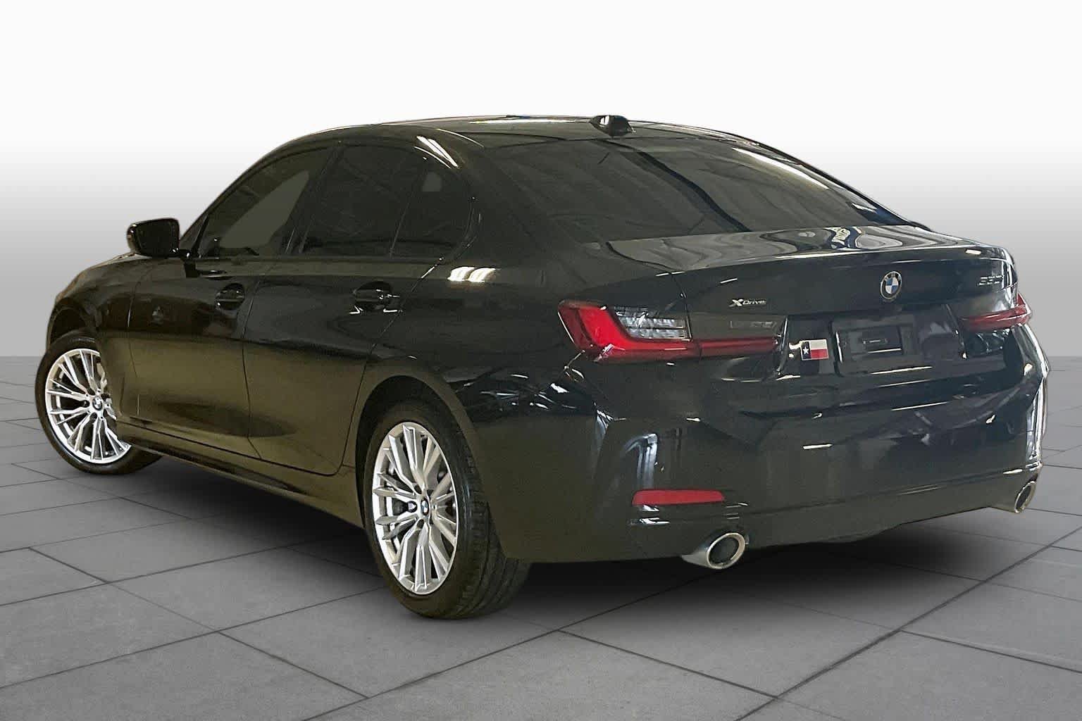 Certified 2023 BMW 330i xDrive Sedan w/ Premium Package AWD/4WD image 11
