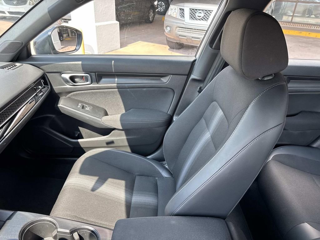 Used 2024 Honda Civic Sport image 30