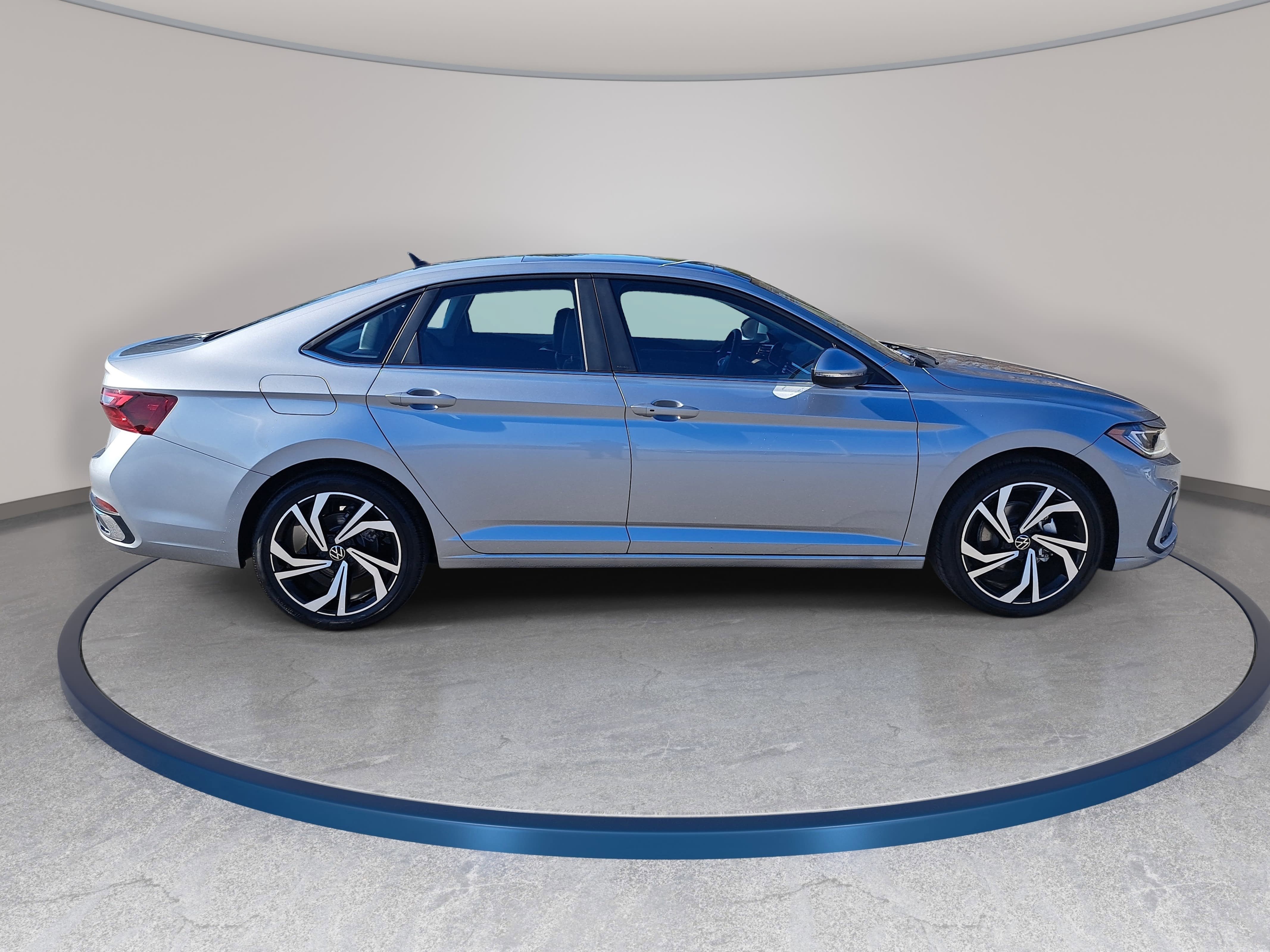 New 2026 Volkswagen Jetta SEL FWD image 4