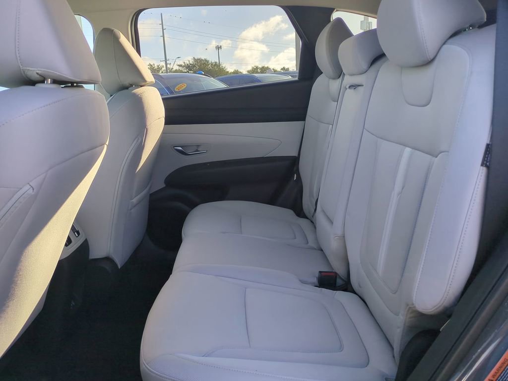 New 2026 Hyundai Tucson SEL image 16