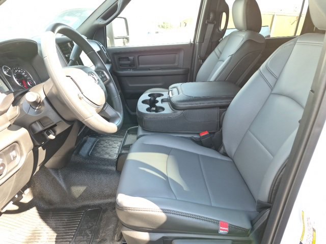 New 2026 RAM 3500 Tradesman image 9