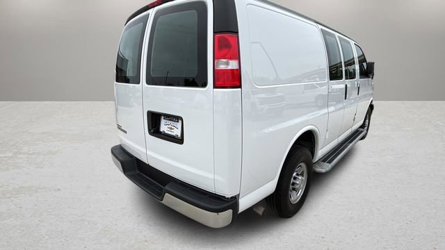 Used 2024 Chevrolet Express 2500 w/ Driver Convenience Package RWD image 35