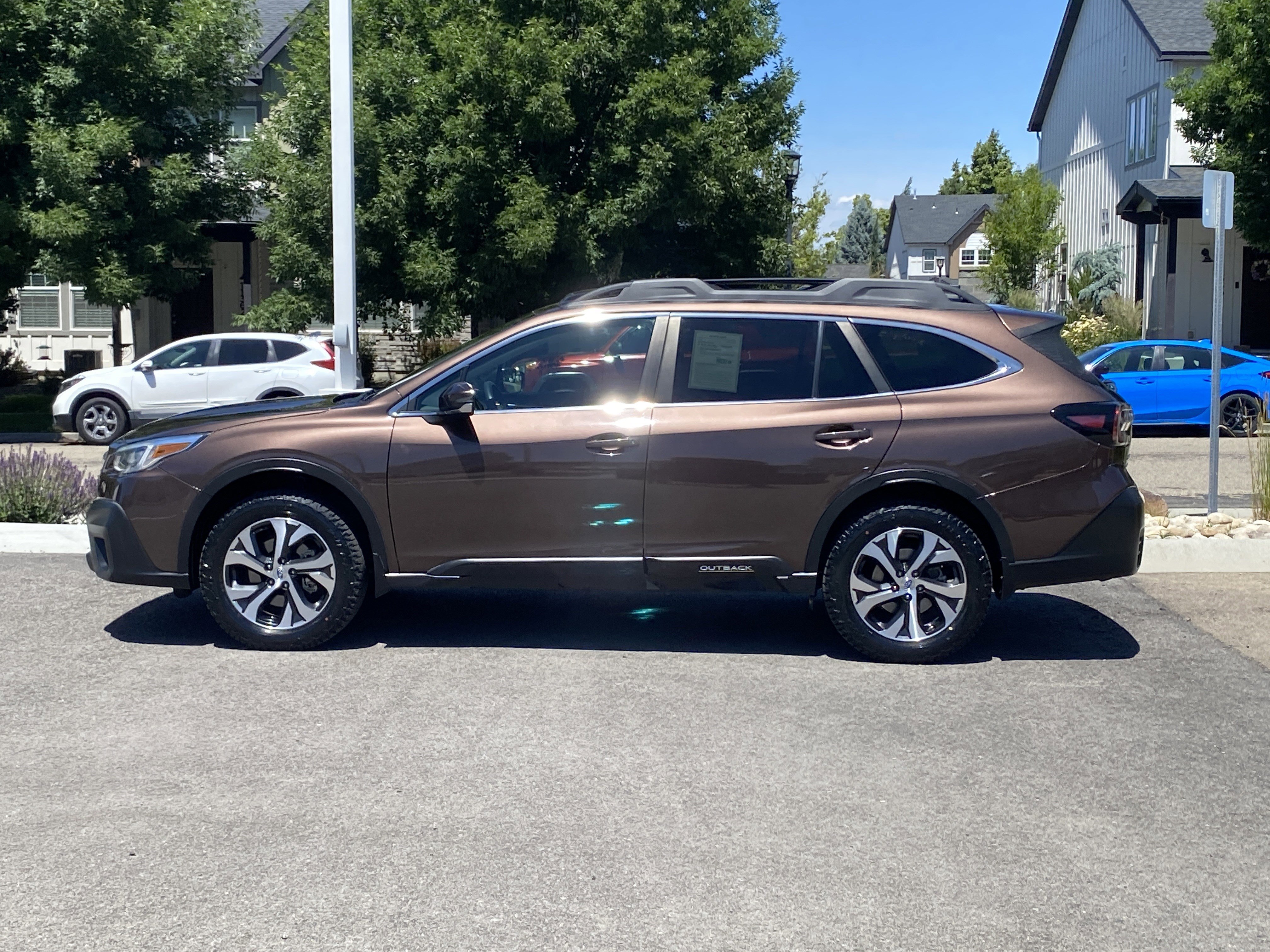 Used 2020 Subaru Outback Limited AWD/4WD image 3