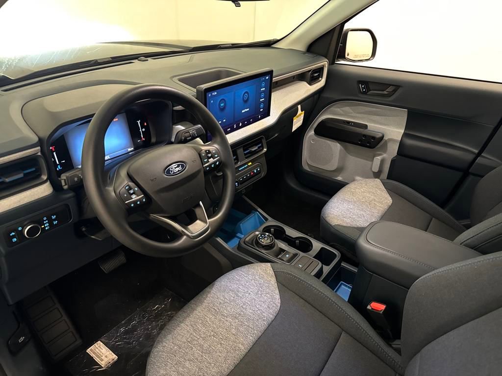 New 2025 Ford Maverick XLT image 29