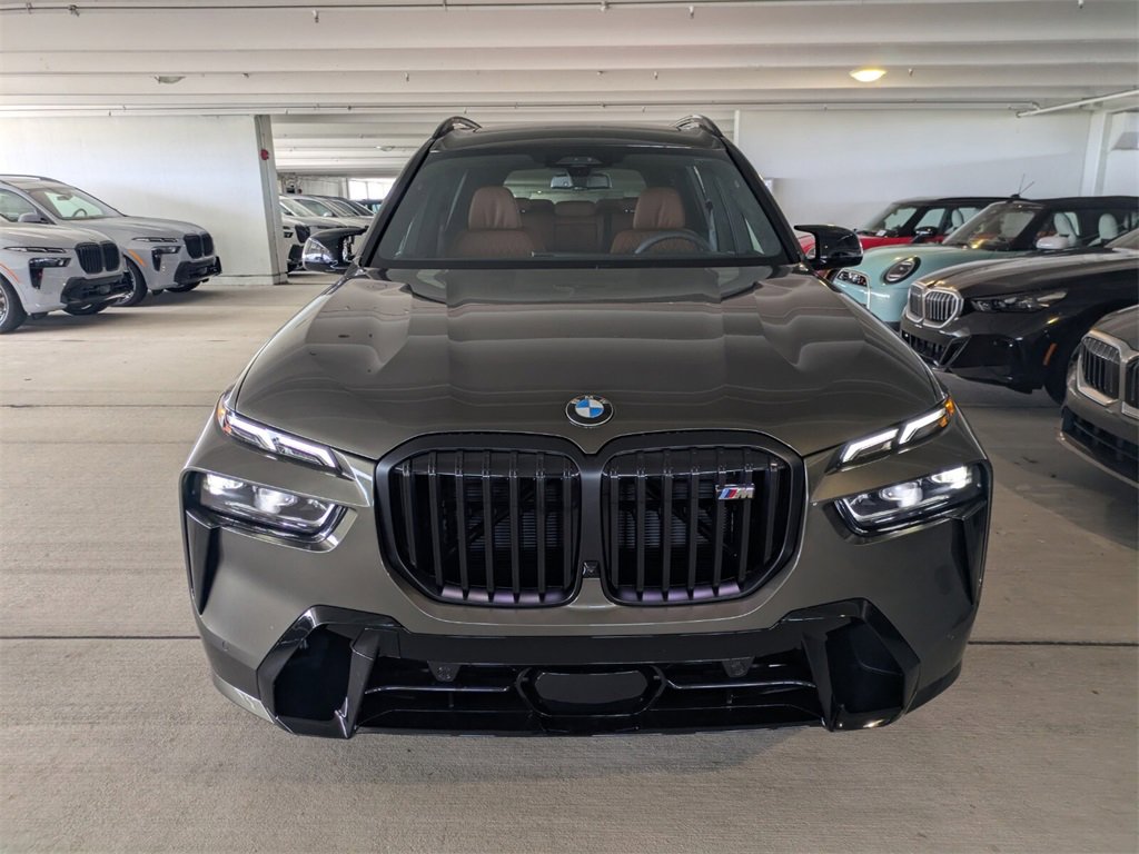 New 2026 BMW X7 M60i video 2