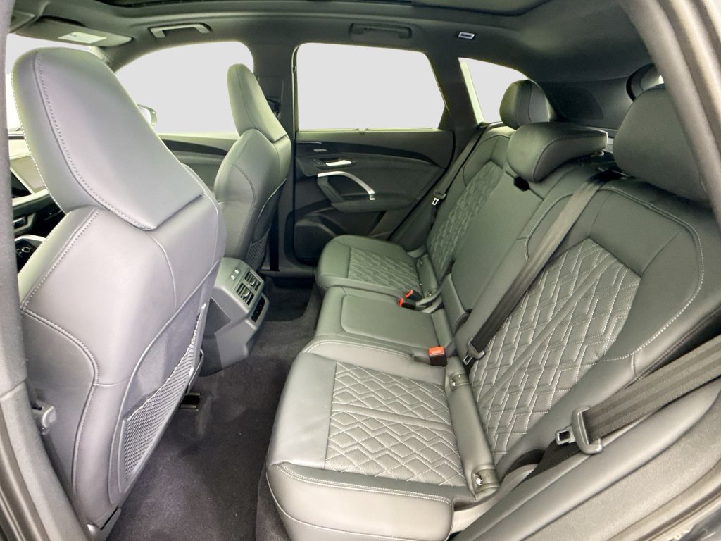 New 2026 Audi SQ5 Premium Plus AWD/4WD image 21