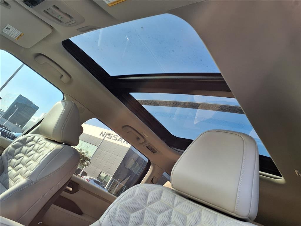 New 2026 Nissan Armada Platinum image 12