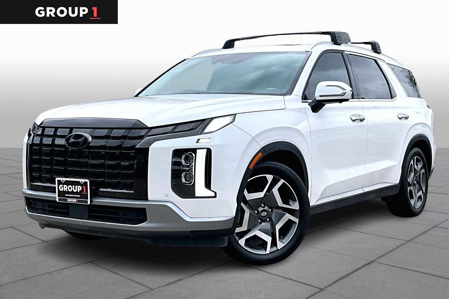 Used 2023 Hyundai Palisade Limited FWD image 1