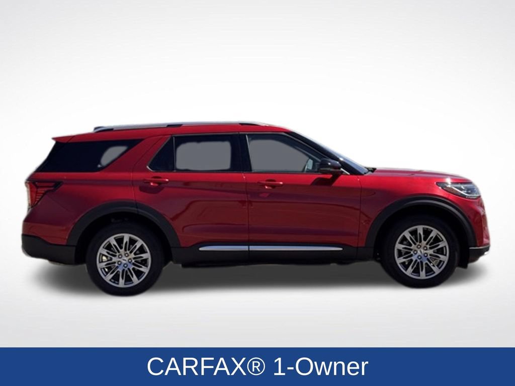 Used 2025 Ford Explorer Platinum AWD/4WD image 2
