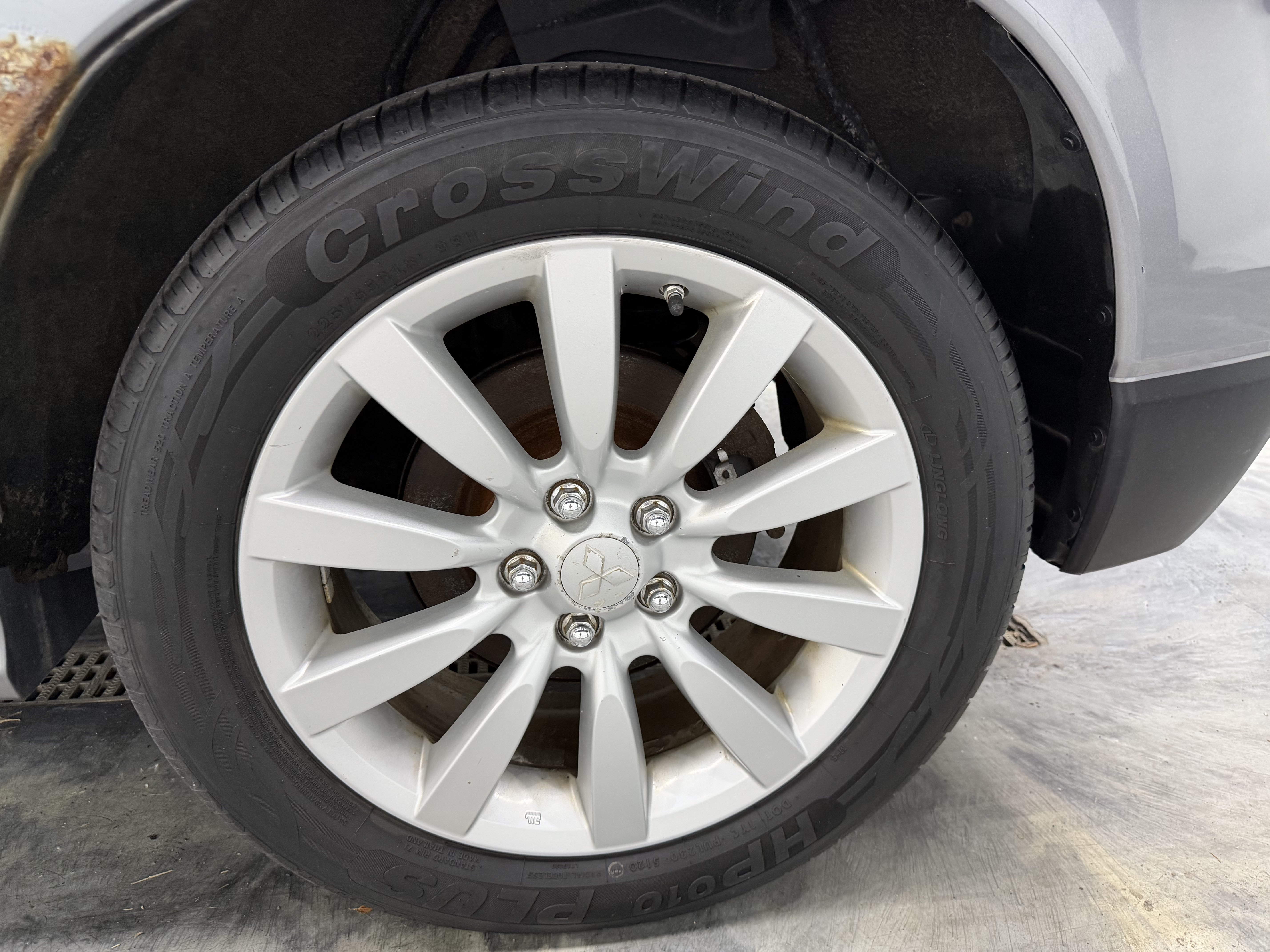 Used 2011 Mitsubishi Outlander Sport SE AWD/4WD image 21