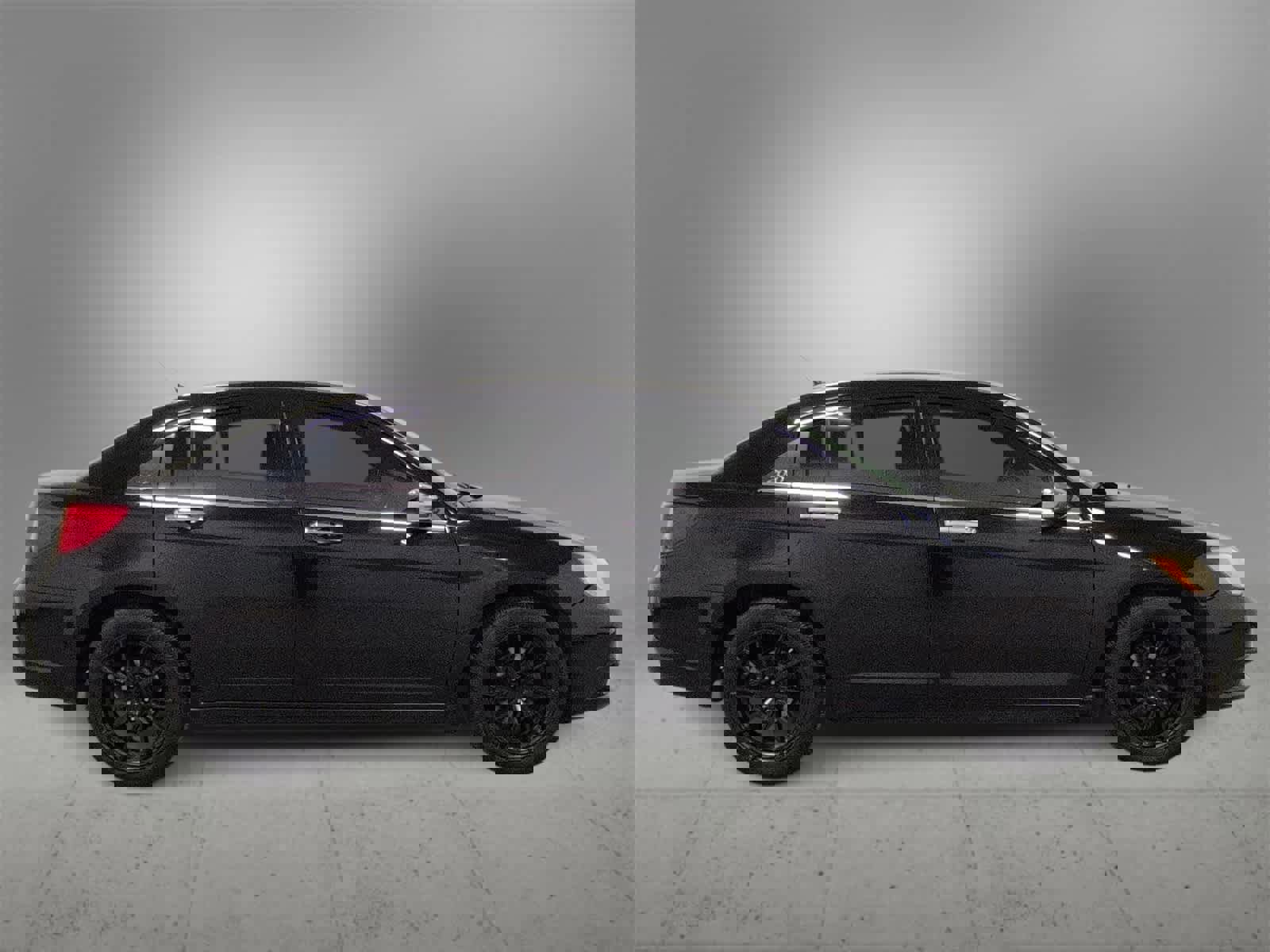 Used 2013 Chrysler 200 Limited image 9