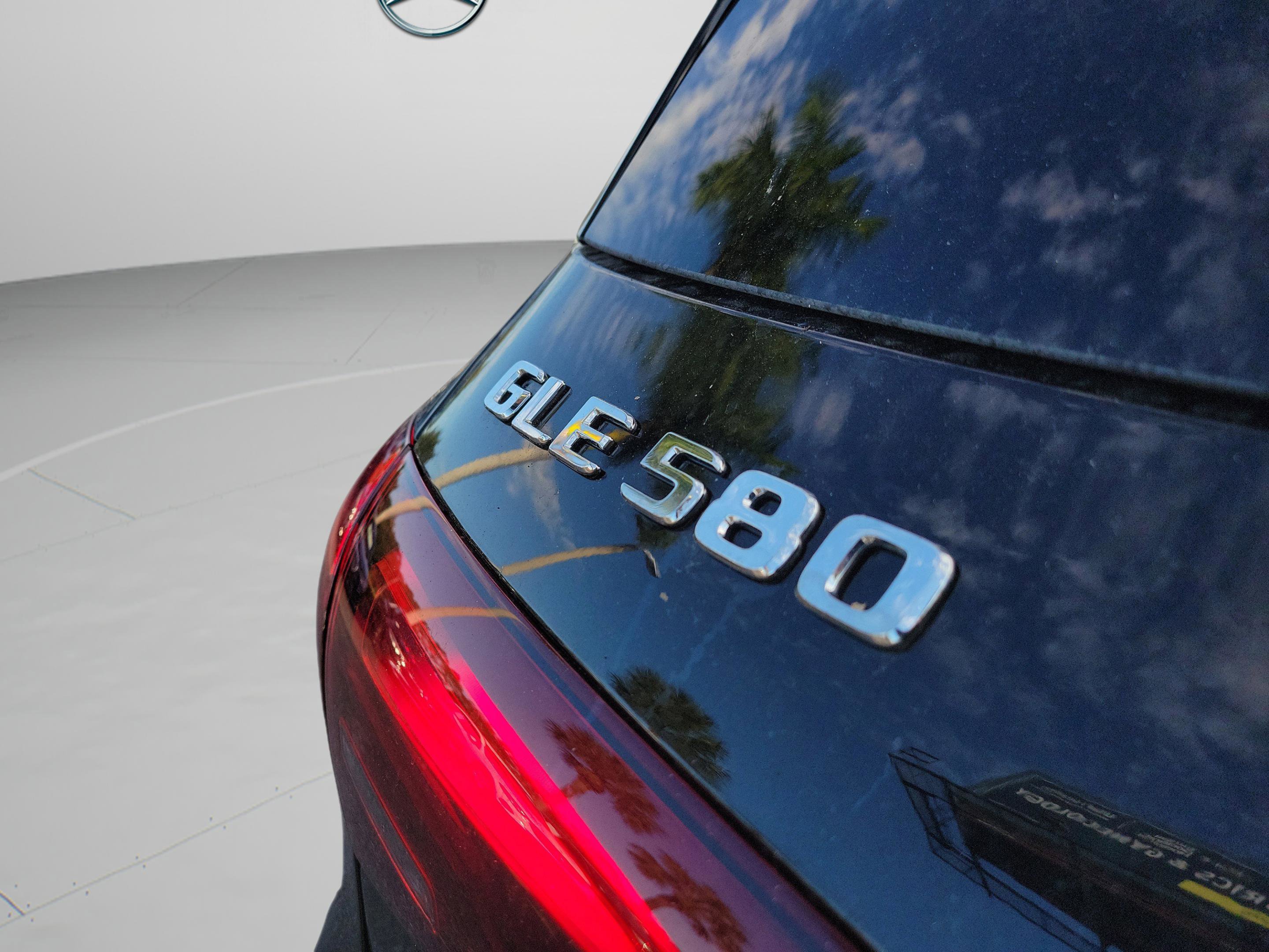 Certified 2025 Mercedes-Benz GLE 580 4MATIC image 6