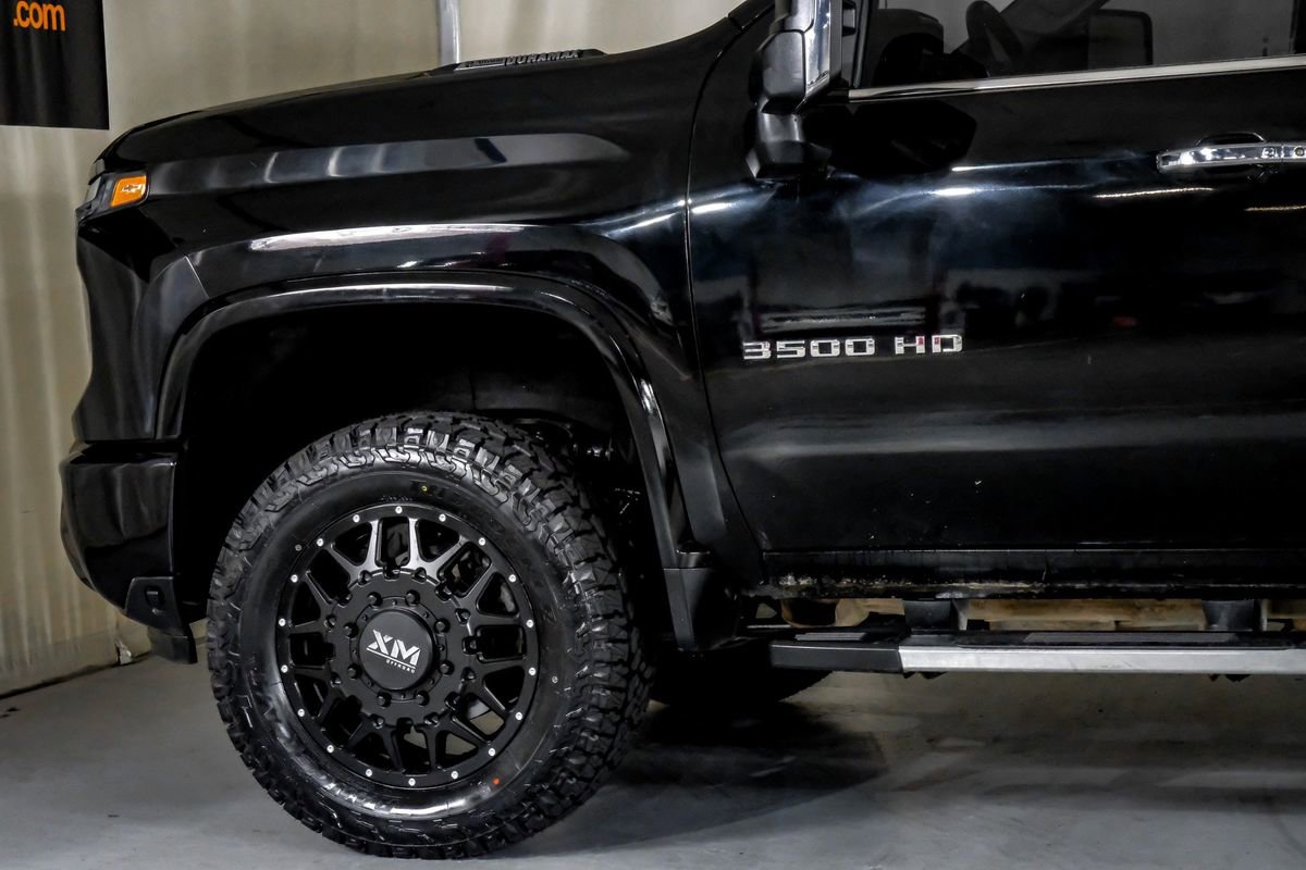 Used 2024 Chevrolet Silverado 3500 LTZ w/ LTZ Convenience Package image 13