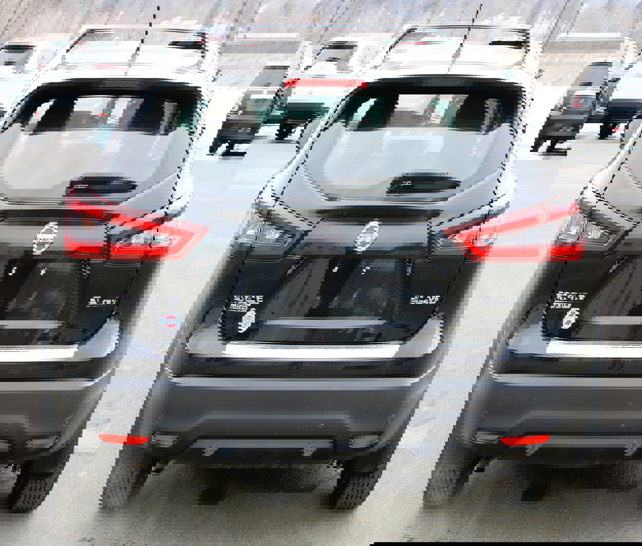 Used 2022 Nissan Rogue Sport SL image 4