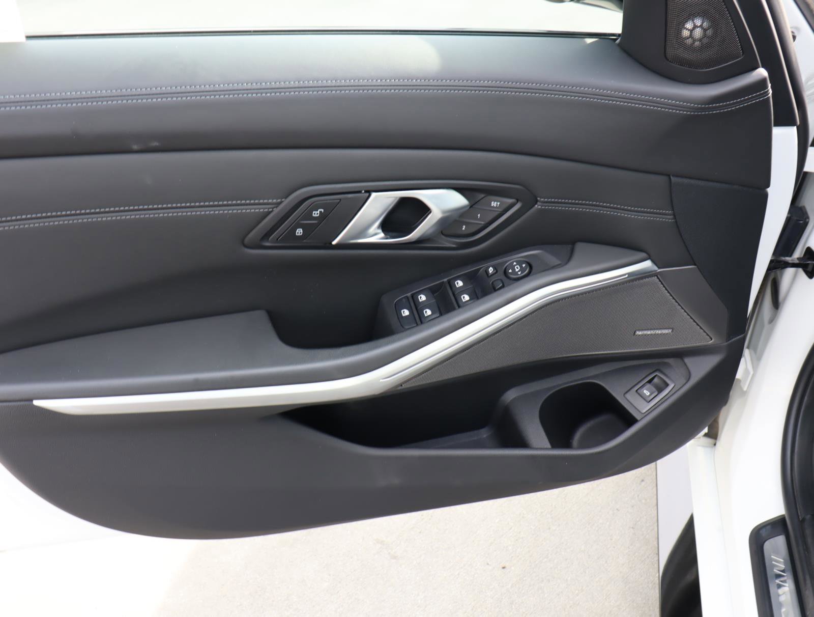 Used 2024 BMW M3 Competition w/ Executive Package image 15