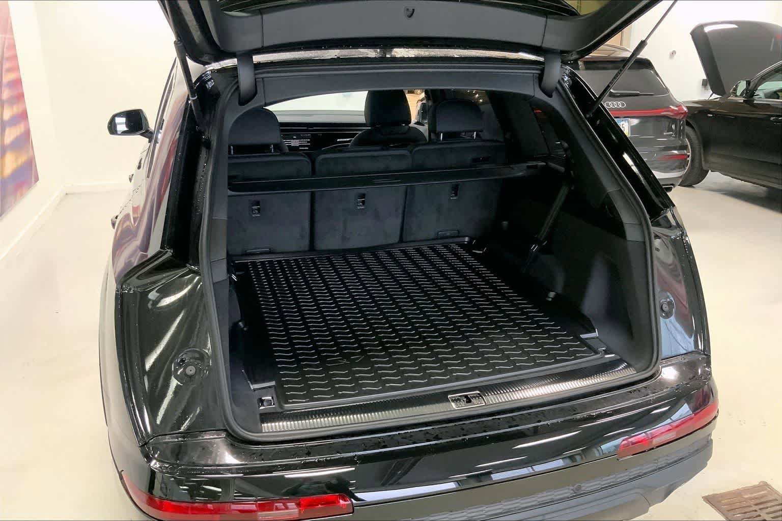 New 2026 Audi Q7 3.0T Premium Plus image 18