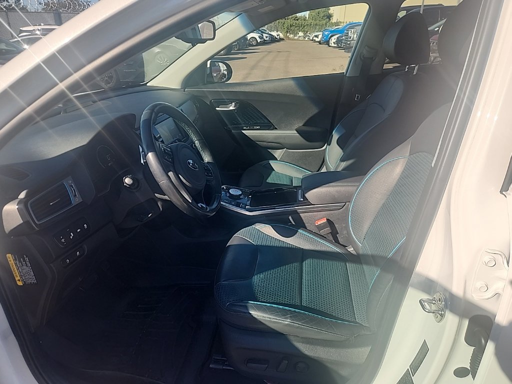 Used 2019 Kia Niro EX Premium FWD image 18