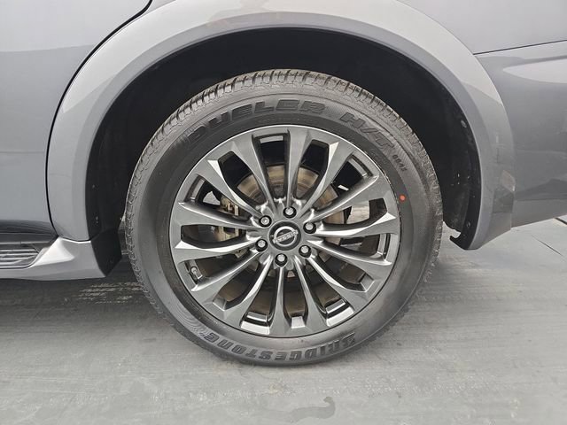 Used 2023 Nissan Armada Platinum w/ Captain's Chairs Package RWD image 17