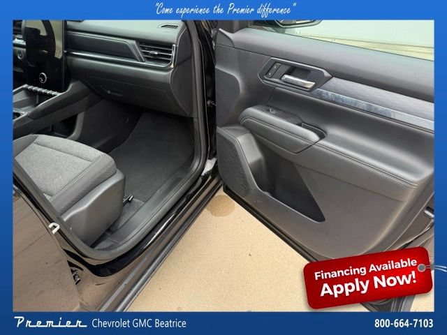 Used 2025 GMC Terrain Elevation AWD/4WD image 19
