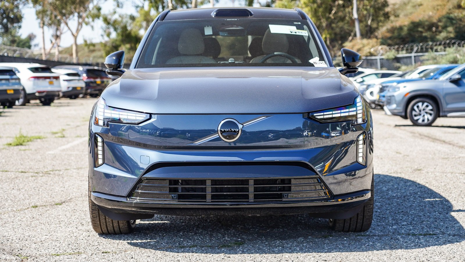 New 2025 Volvo EX90 Ultra image 5