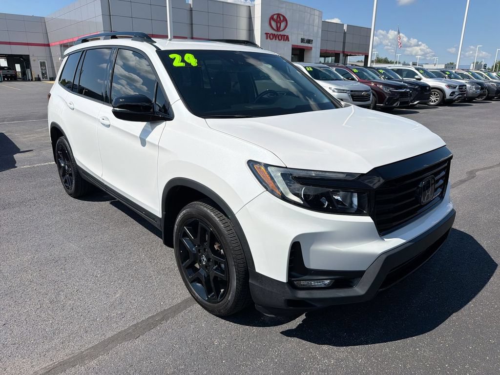 Used 2024 Honda Passport Black Edition image 2