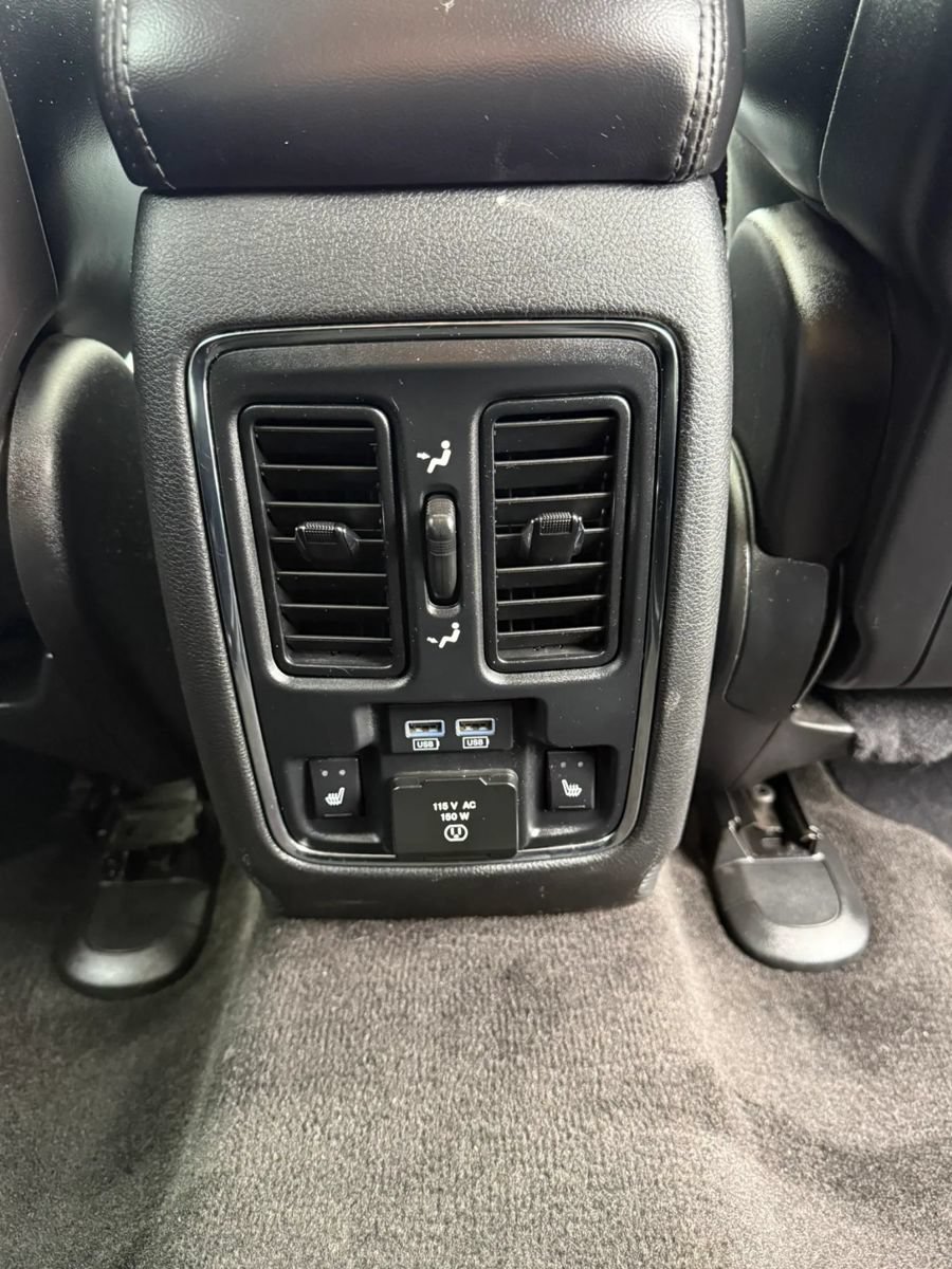 Used 2015 Dodge Durango Limited w/ Premium Group AWD/4WD image 21