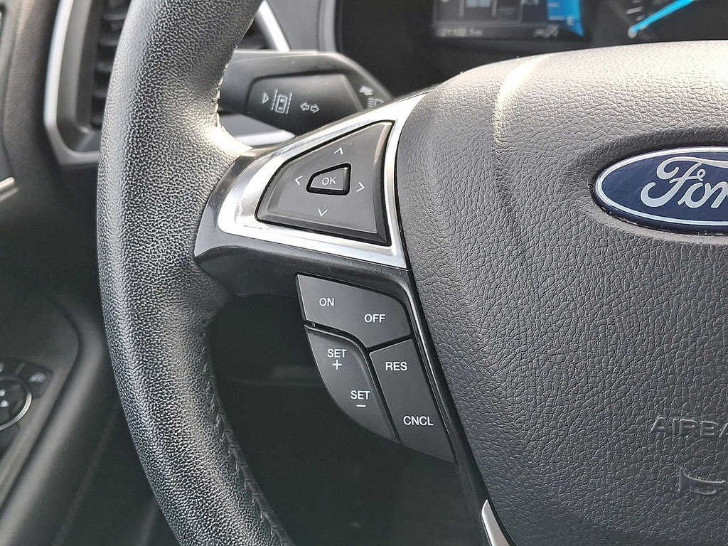 Certified 2024 Ford Edge SEL image 17