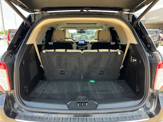 Used 2020 Ford Explorer Limited RWD image 22